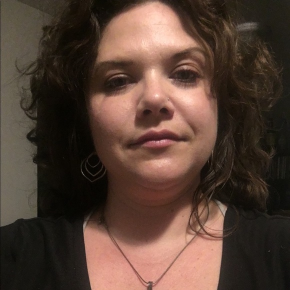 Meet your Posher, Jill - Picture 1 of 1